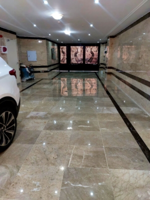 ترمیم ترک‌ها و لکه‌های سطحی سنگ